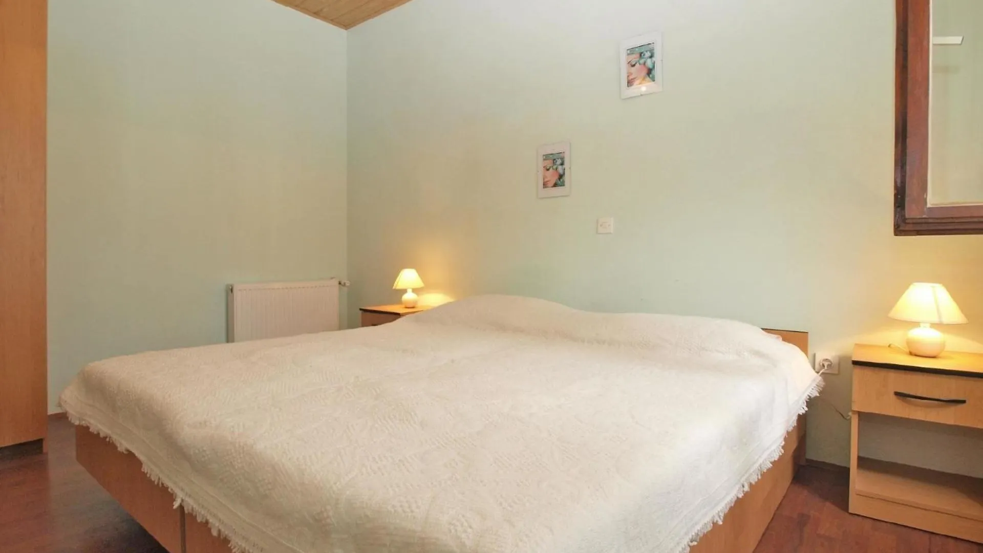 Apartment Ferienwohnung Fuer 4 Personen Ca 65 Qm In Pula, Istrien Istrische Riviera