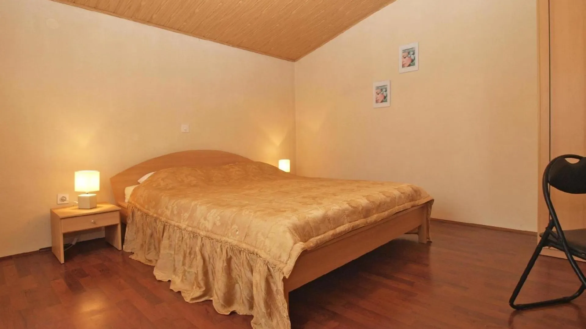 Apartment Ferienwohnung Fuer 4 Personen Ca 65 Qm In Pula, Istrien Istrische Riviera Croatia